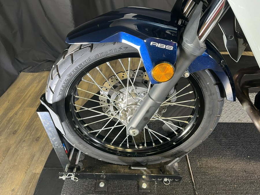 2022 Kawasaki Versys-X 300 ABS