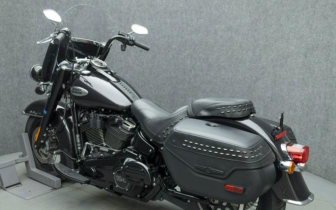 2021 HARLEY DAVIDSON FLHCS HERITAGE CLASSIC 114 W/ABS