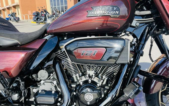 2024 Harley-Davidson CVO™ Street Glide® FLHXSE