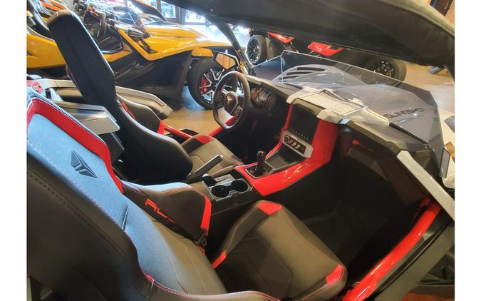 2024 Slingshot SLINGSHOT ROUSH MANUAL, RACETRACK RED ROUSH® Edition