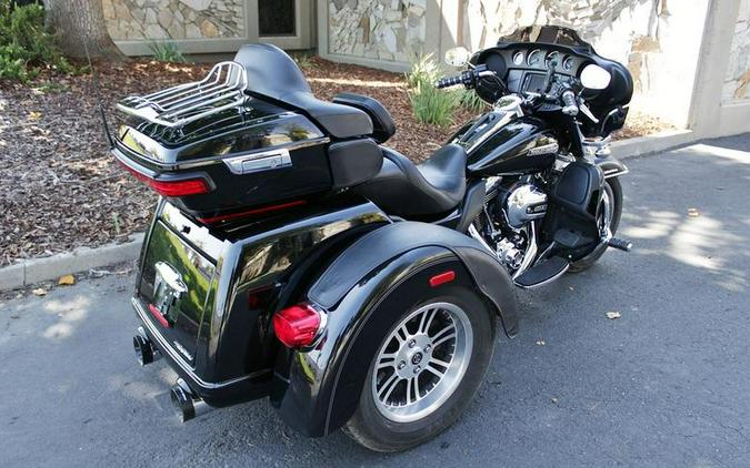 2015 Harley-Davidson® FLHTCUTG - Tri-Glide® Ultra