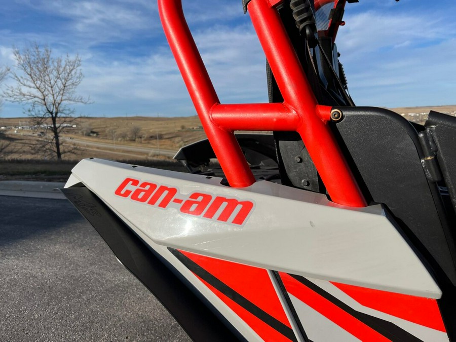 2016 Can-Am Maverick MAX DPS 1000R