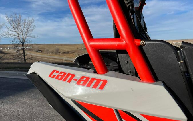 2016 Can-Am Maverick MAX DPS 1000R