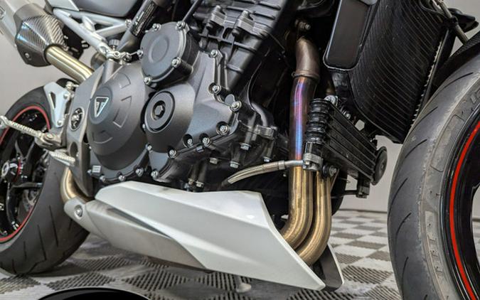 2019 Triumph Speed Triple RS Crystal White Metallic