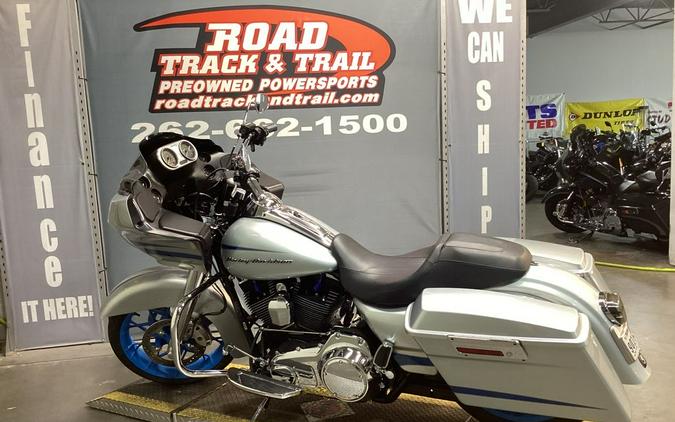 2011 Harley-Davidson® FLTRX - Road Glide® Custom