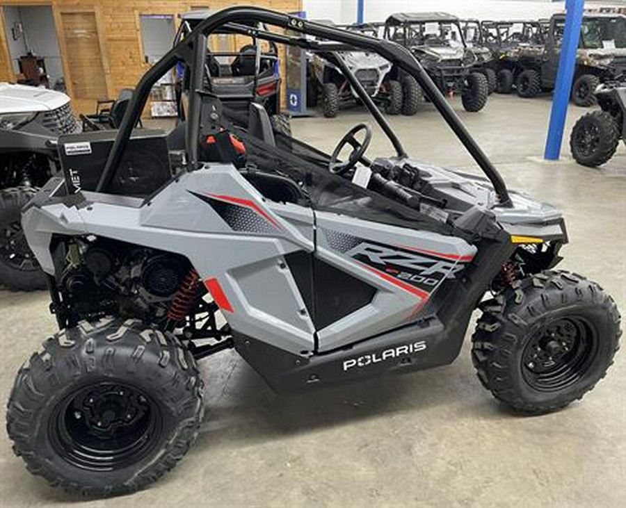 2024 Polaris RZR 200 EFI