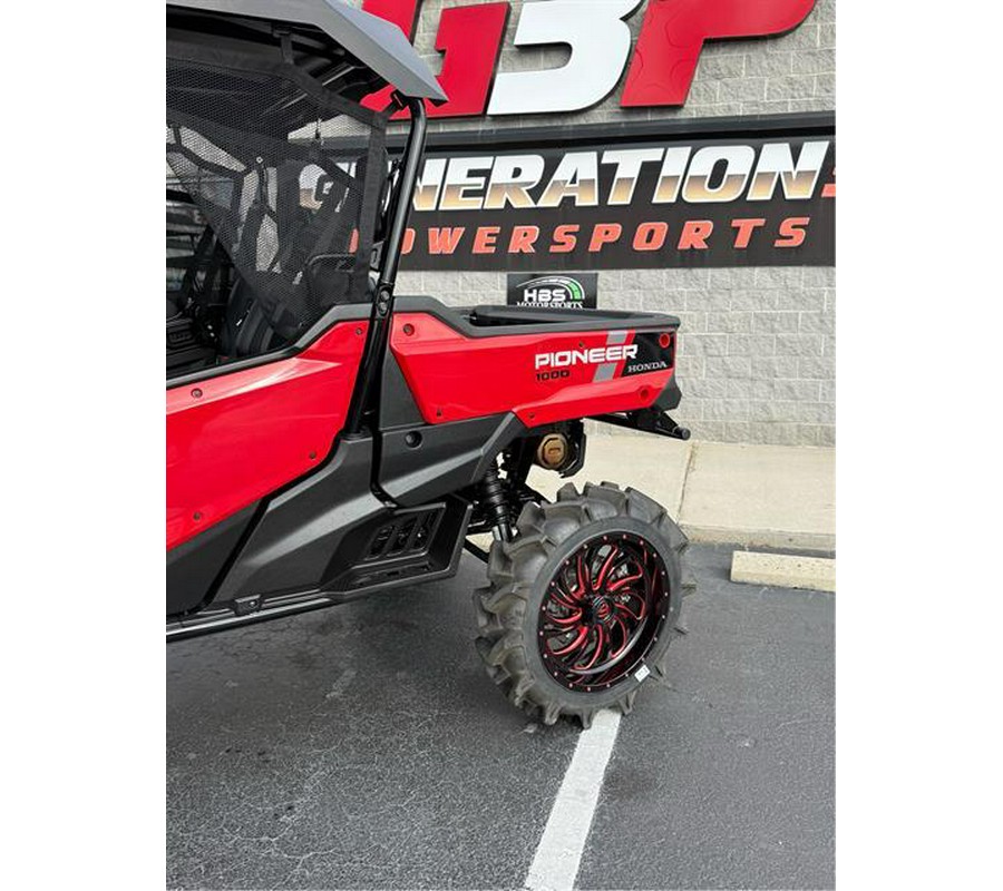 2025 Honda Pioneer 1000-6 Deluxe Crew
