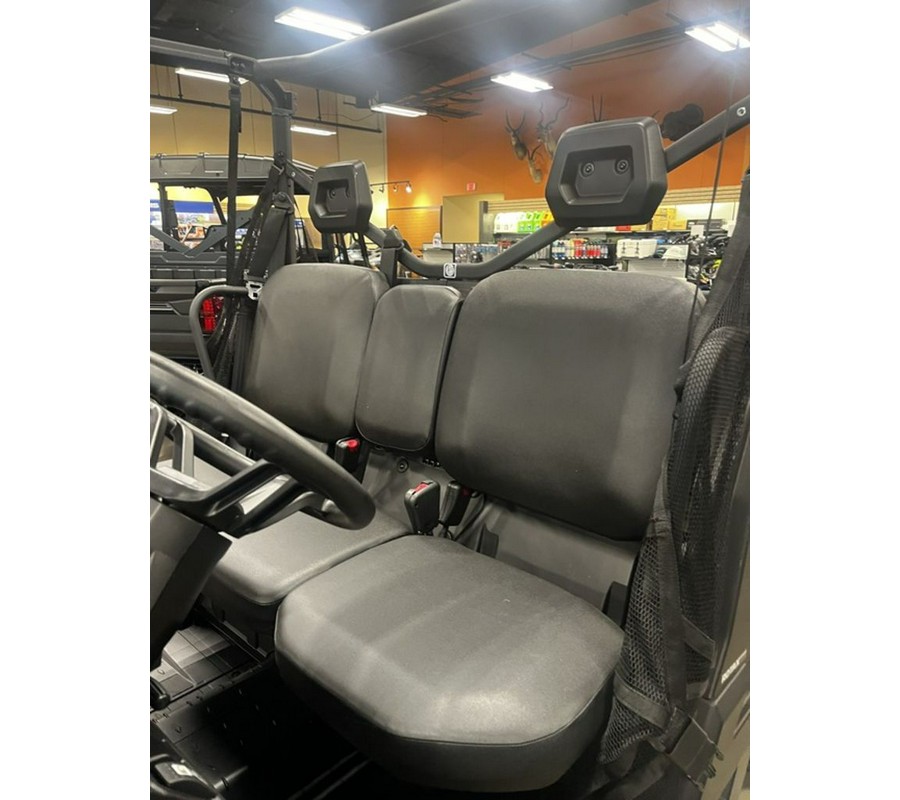 2025 Can-Am Defender HD7