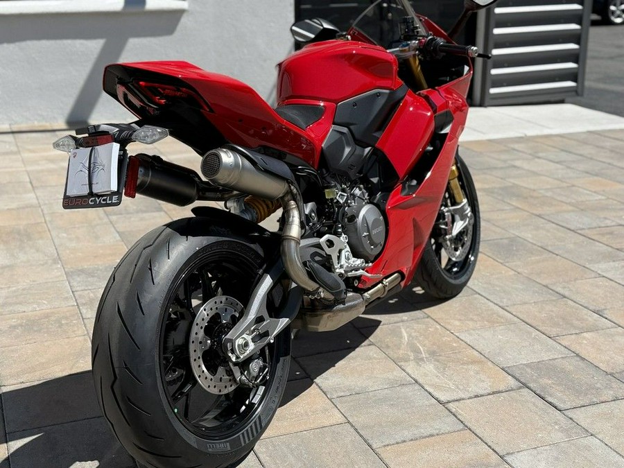 2026 Ducati Panigale V2