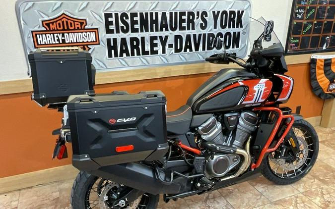 2024 Harley-Davidson® RA1250SE - CVO™ Pan America®