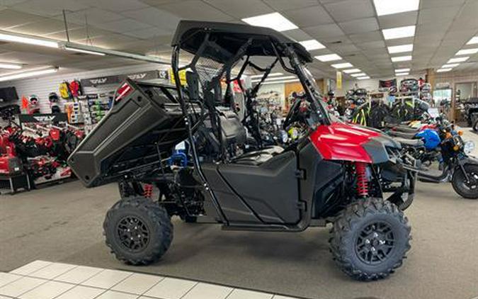 2024 Honda Pioneer 700 Deluxe