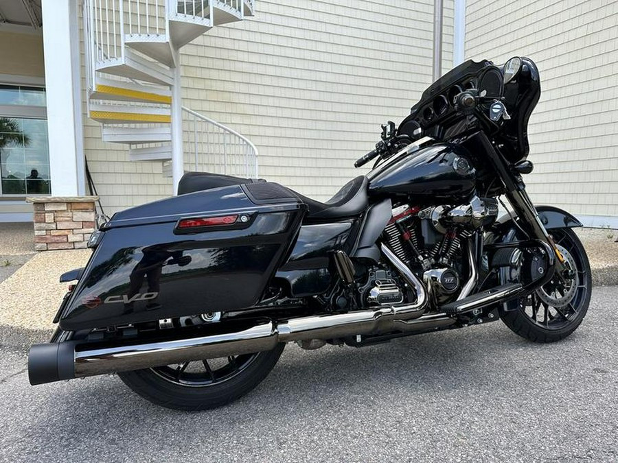 2022 Harley-Davidson® FLHXSE - CVO™ Street Glide®