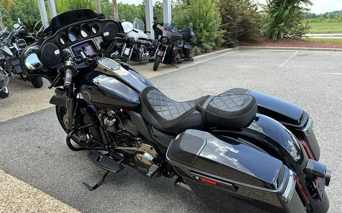 2022 Harley-Davidson® FLHXSE - CVO™ Street Glide®