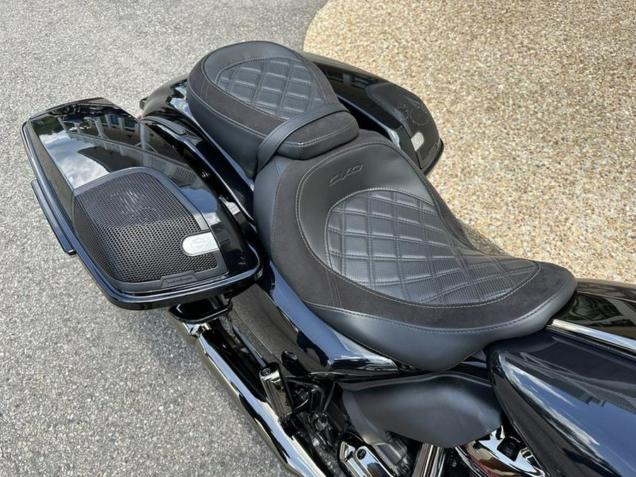 2022 Harley-Davidson® FLHXSE - CVO™ Street Glide®