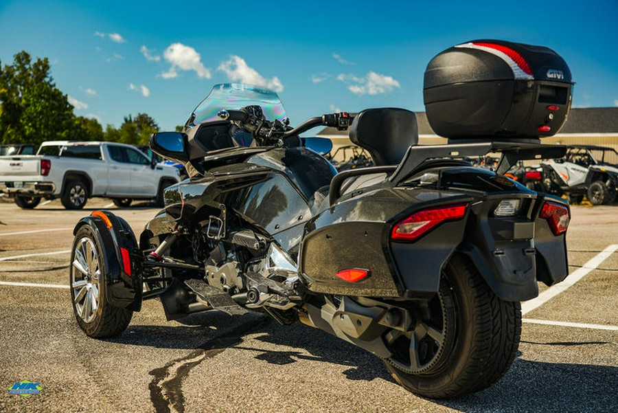 2016 Can-Am® Spyder® F3 Limited 6-Speed Semi-Automatic (SE6)