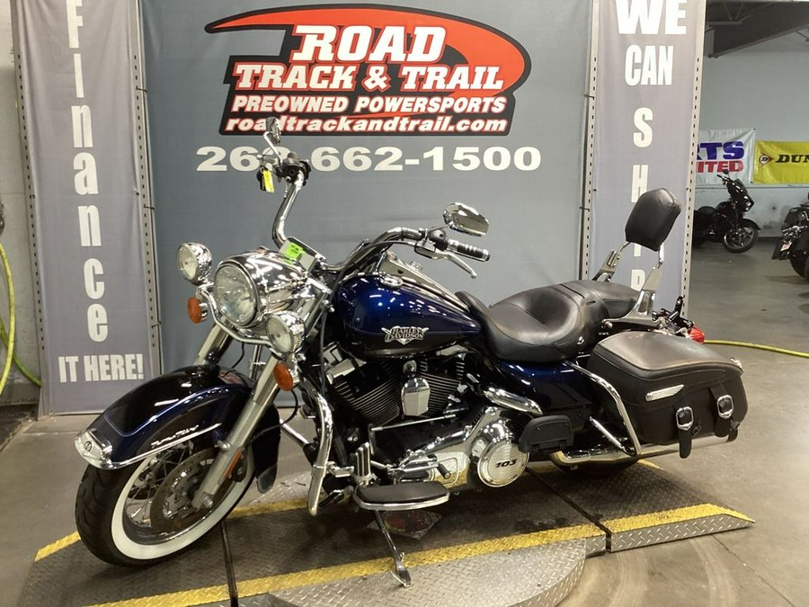 2013 Harley-Davidson® FLHRC - Road King® Classic