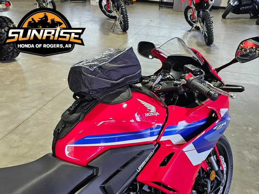 2025 Honda CBR500R ABS