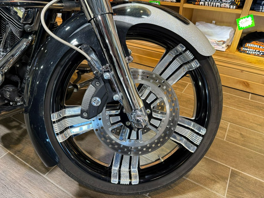 2012 Harley-Davidson Street Glide®