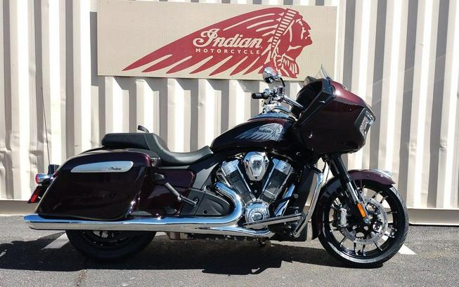 2026 Indian Motorcycle® Challenger® Limited 112 Crimson