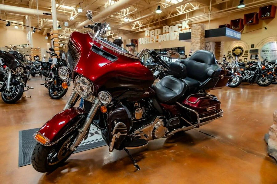 2014 Harley-Davidson Electra Glide Ultra Limited Grand American Touring FLHTK