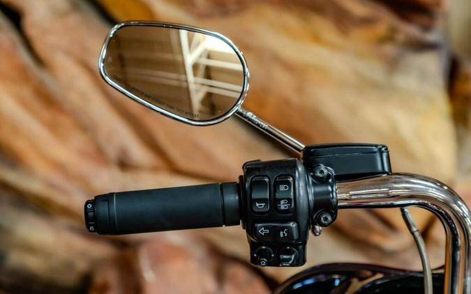 2014 Harley-Davidson Electra Glide Ultra Limited Grand American Touring FLHTK