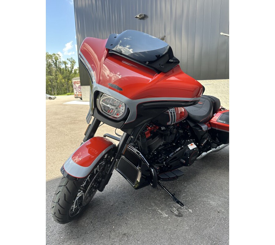 2024 Harley-Davidson CVO™ Street Glide®