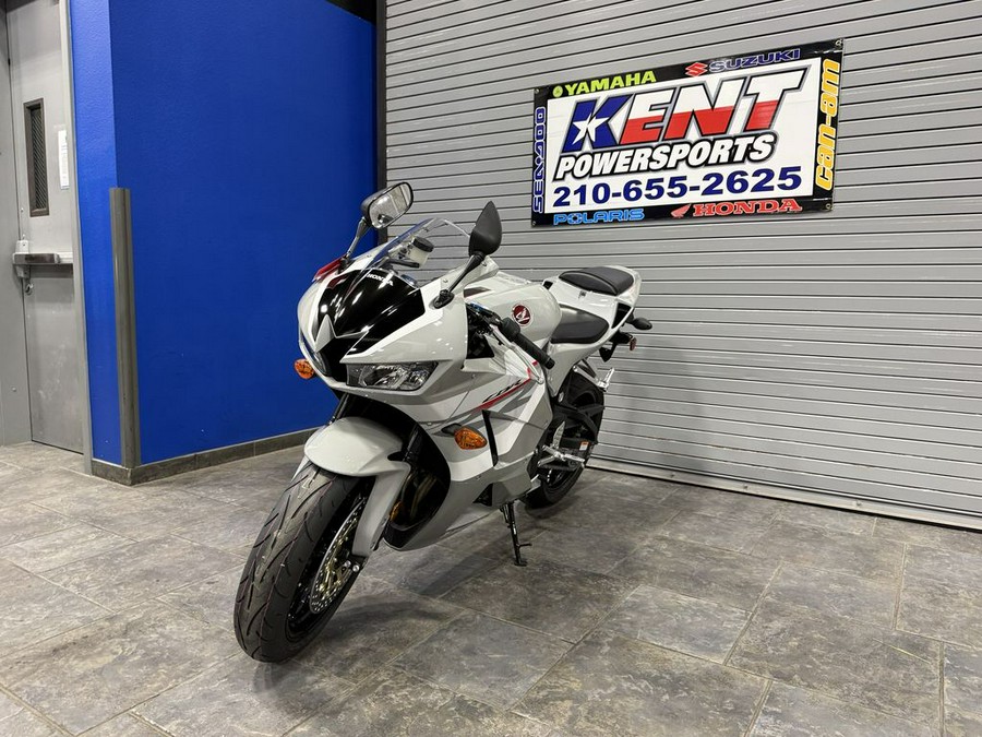 2026 Honda CBR600RR Base