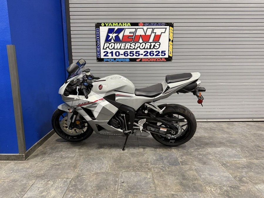 2026 Honda CBR600RR Base