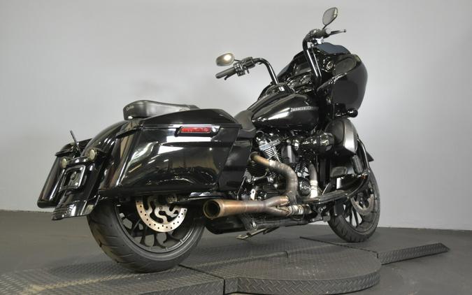 2018 Harley-Davidson Road Glide Special Vivid Black