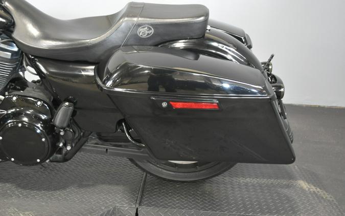 2018 Harley-Davidson Road Glide Special Vivid Black
