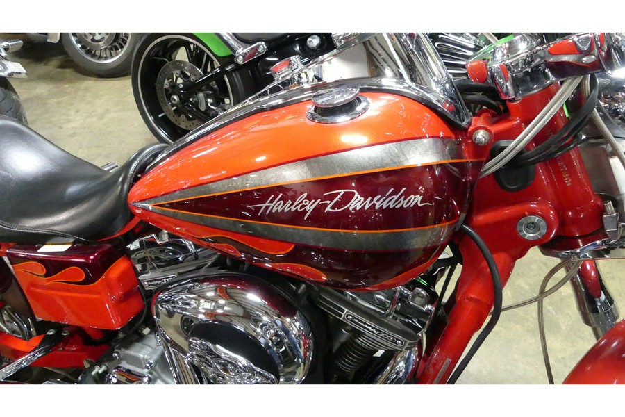 2008 Harley-Davidson® FXDSE2 Screamin Eagle Dyna