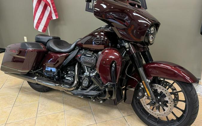 2019 Harley-Davidson Street Glide® CVOT Street Glide®