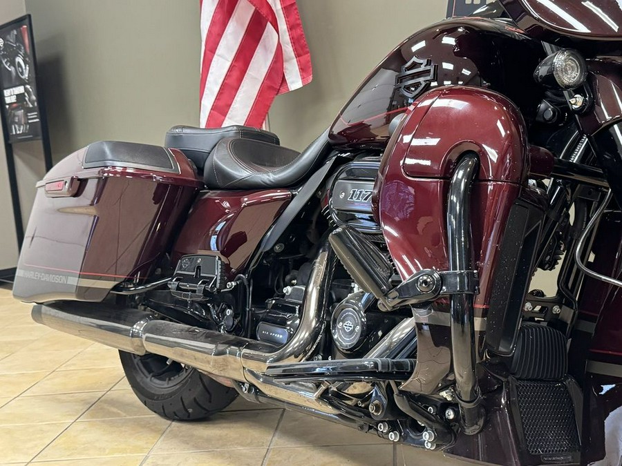 2019 Harley-Davidson Street Glide® CVO™ Street Glide®