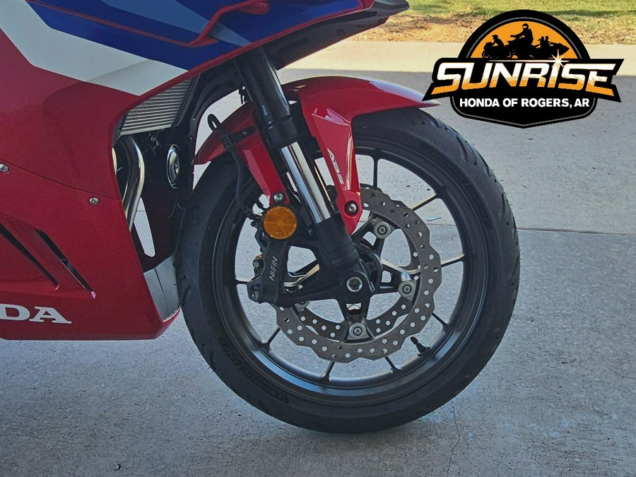 2025 Honda CBR500R ABS
