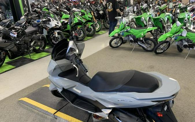 2025 Honda® PCX
