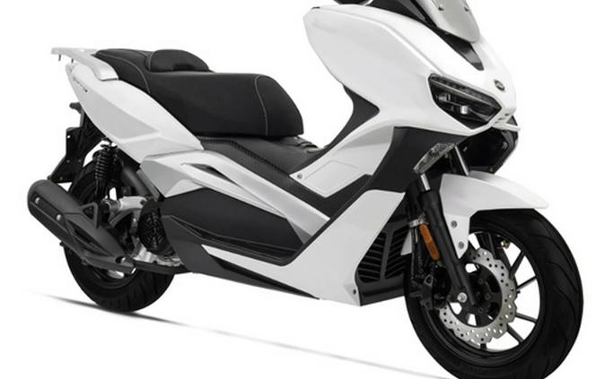 2024 Keeway Veiste 200