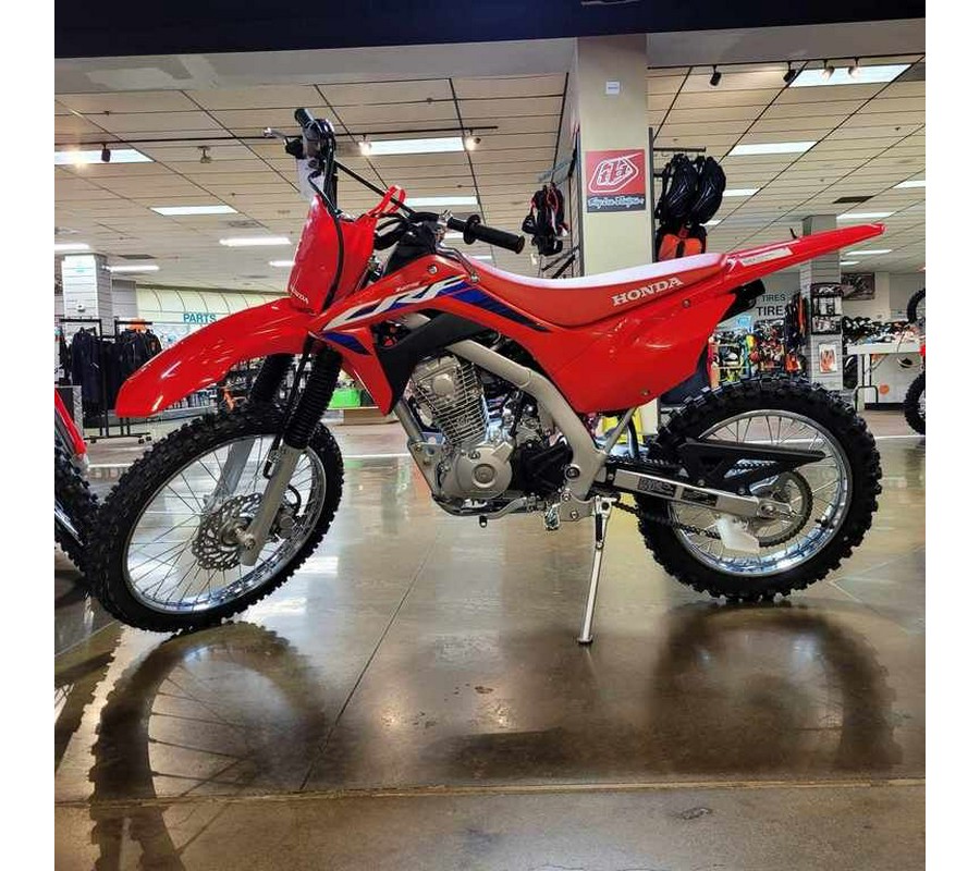 2024 Honda® CRF125F Big Wheel