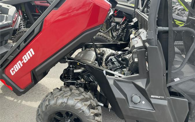 2024 Can-Am Defender MAX XT HD10