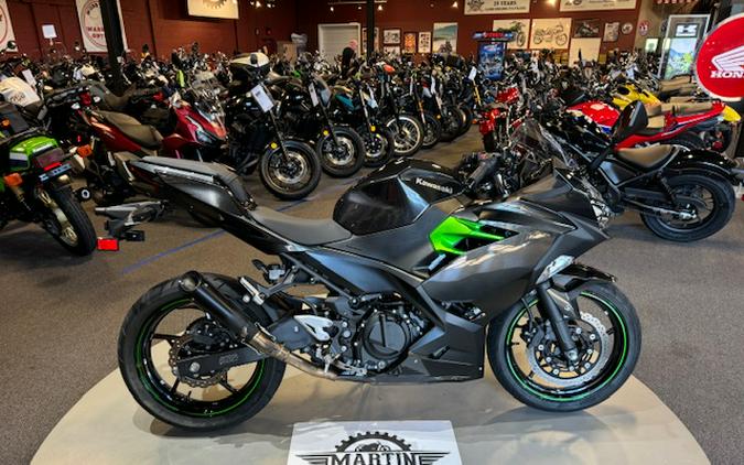 2023 Kawasaki Ninja 400