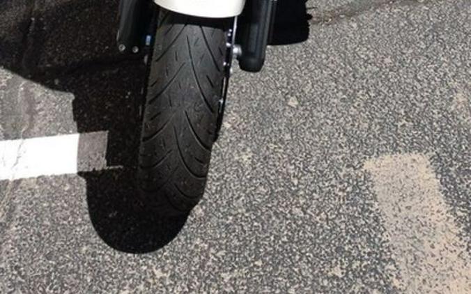 2026 Indian Motorcycle® Pursuit® Limited Silver Quartz Metallic