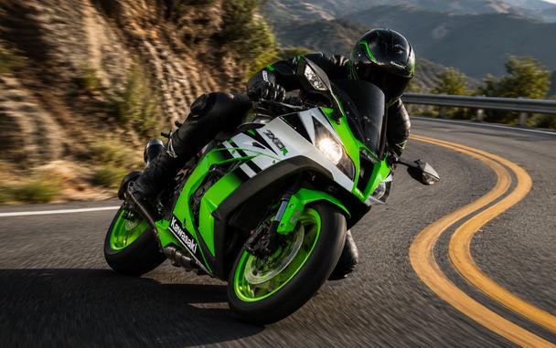 2013 KAWASAKI ZX1000-J - F017826