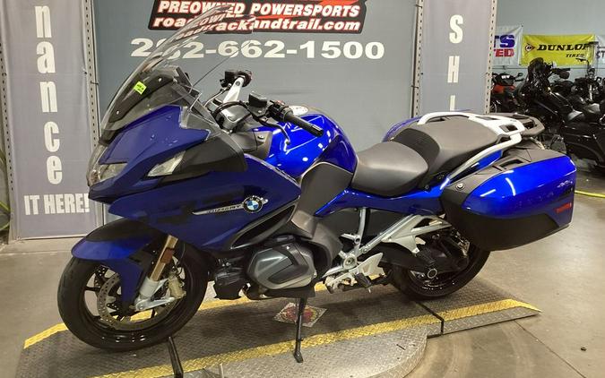 2022 BMW R 1250 RT Racing Blue Metallic