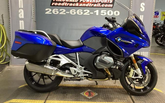 2022 BMW R 1250 RT Racing Blue Metallic