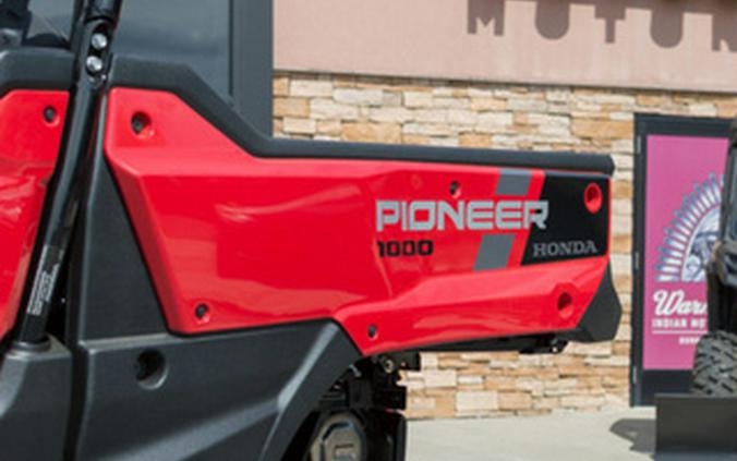 2025 Honda Pioneer 1000 Deluxe
