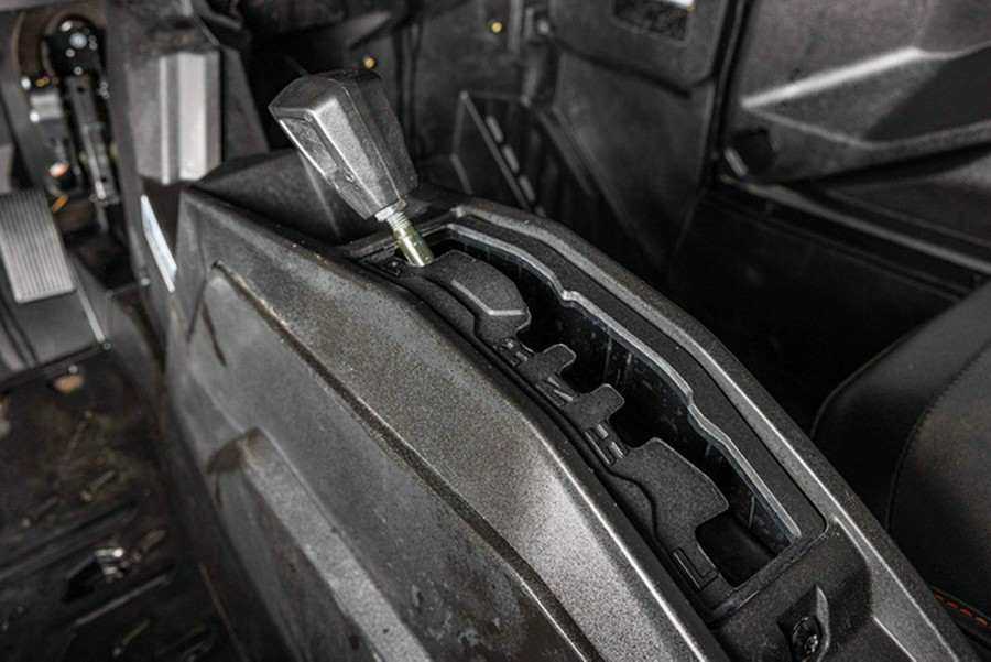 2023 Can-Am Commander XT-P