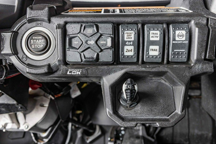 2023 Can-Am Commander XT-P