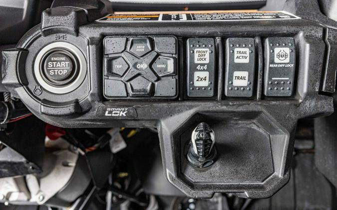 2023 Can-Am Commander XT-P