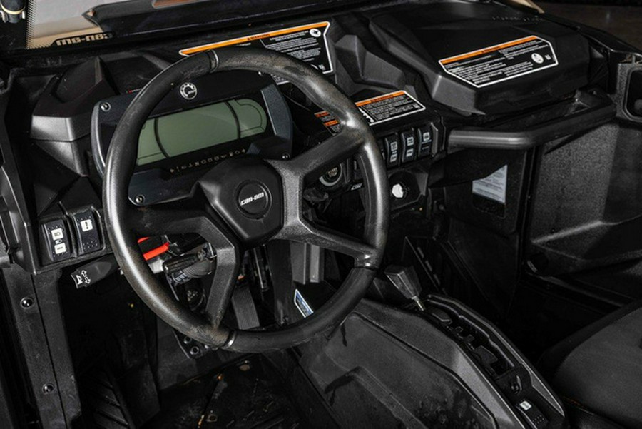 2023 Can-Am Commander XT-P