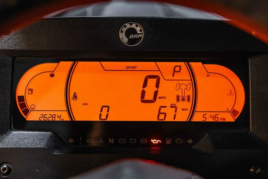 2023 Can-Am Commander XT-P