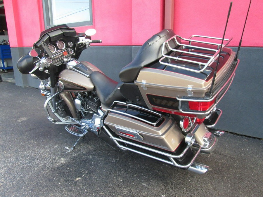 2004 Harley-Davidson® FLHTCUI - Electra Glide® Ultra Classic® Injection